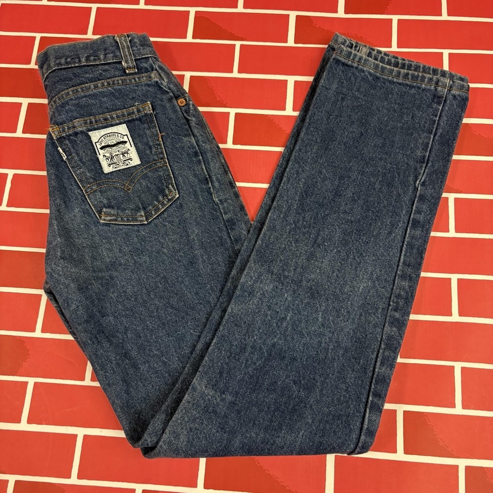 Vintage Levi's 550 Jeans Mens 26X32 Blue Denim Relaxed Tapered Medium Wash USA